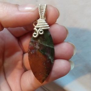 Moss agate pendant